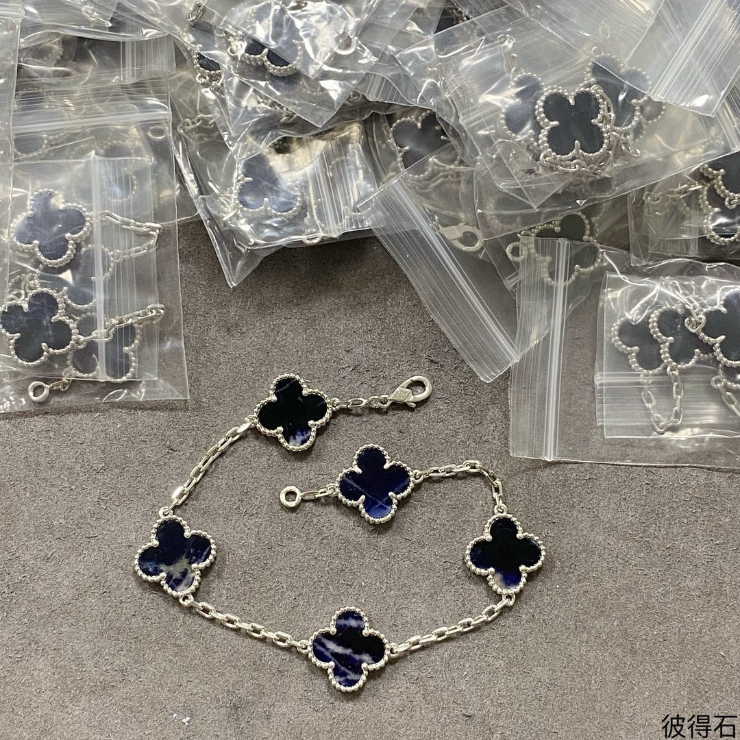 VCA Bracelet
