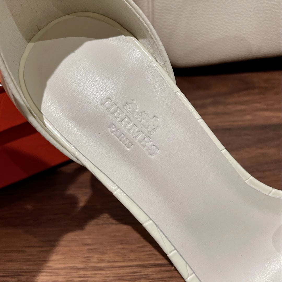 PREMIERE 115 SANDAL IN WHITE CALFSKIN