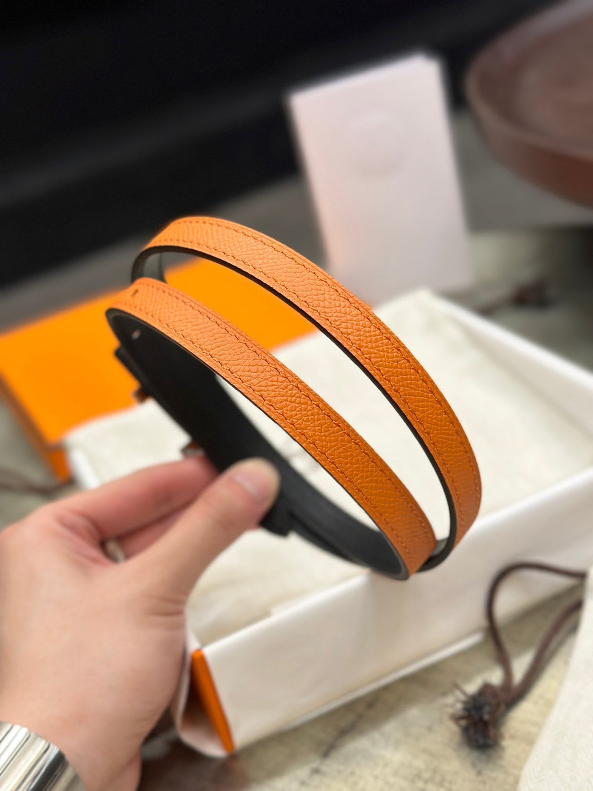 HM FOCUS BUCKLE & REVERSIBLE BLACK AND ORANGE LEATHER STRAP 13MM GOLD HARDWARE