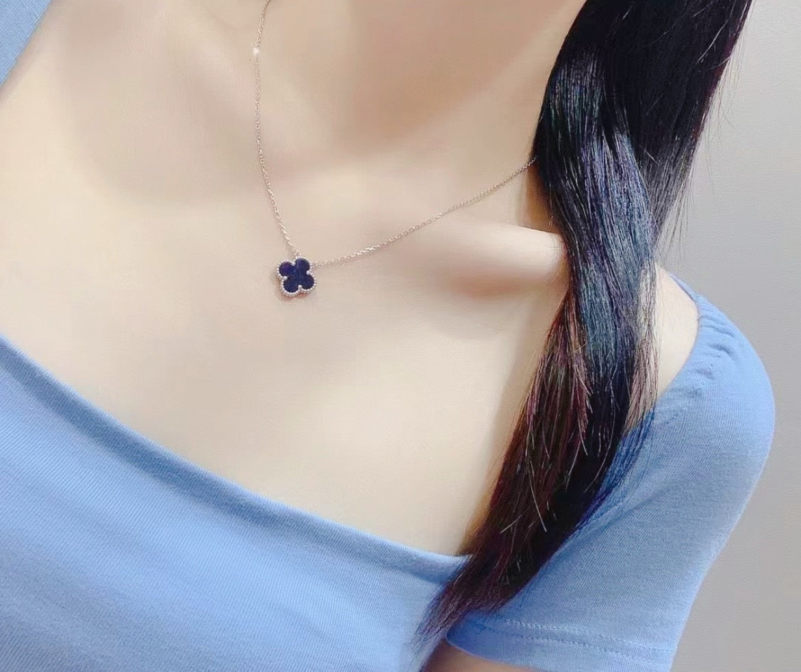 VCA Necklace
