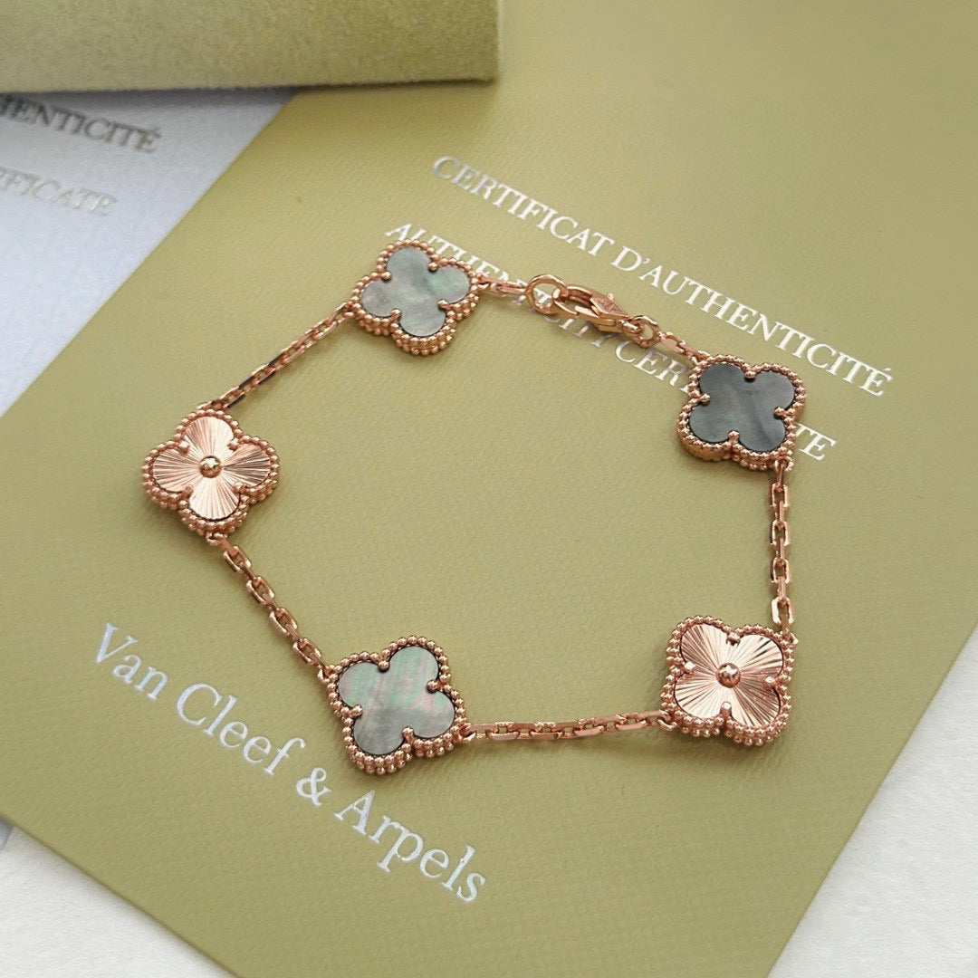 VCA Bracelet
