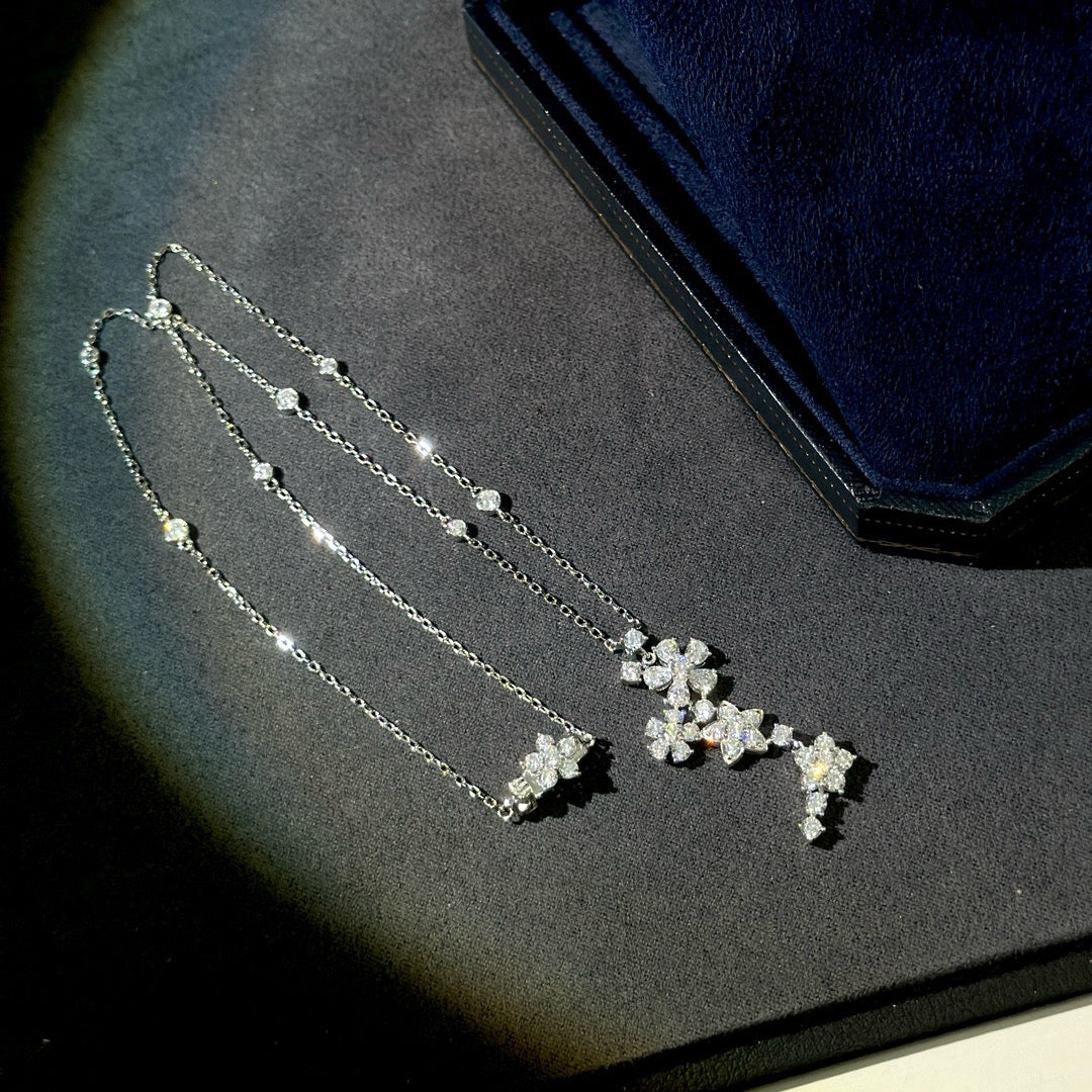 VCA Necklace
