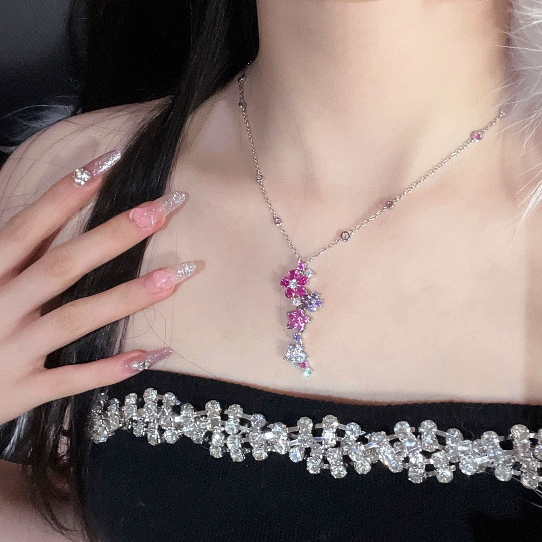 VCA Necklace