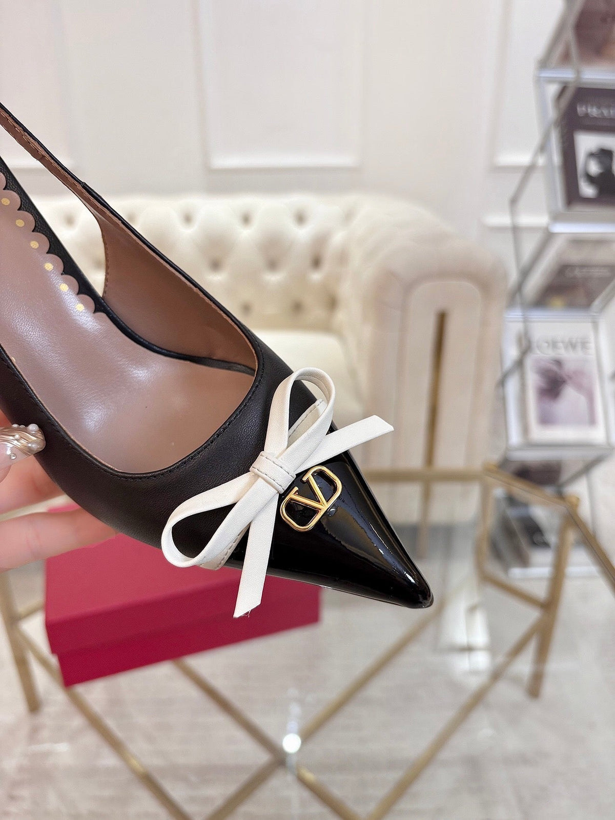 GARAVANI POINTED SLINGBACK PUMPS IN BLACK CALFSKIN