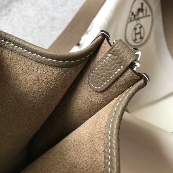 HERM Evelyne III TPM Bag In Taupe Clemence Leather