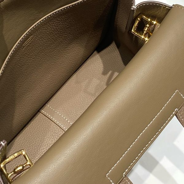 HERM Halzan 25 Bag in Taupe Clemence Leather