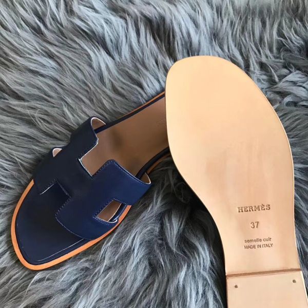 HERM Oran Sandals In Navy Swift Leather