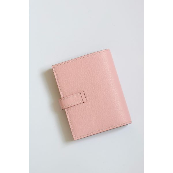 HERM Bearn Compact Handmade Wallet in Rose Sakura Chevre Mysore Goatskin