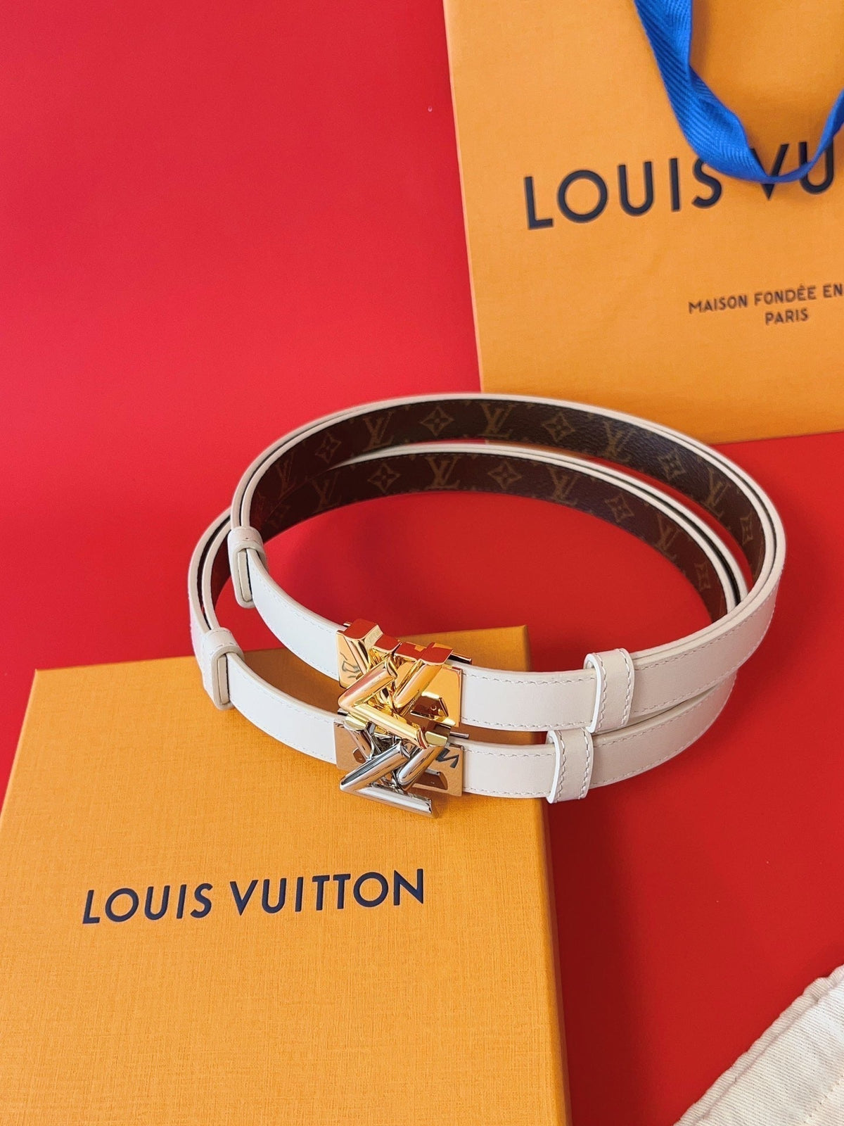 LV GO-14 20MM BELT IN WHITE CALFSKIN SILVER HARDWARE