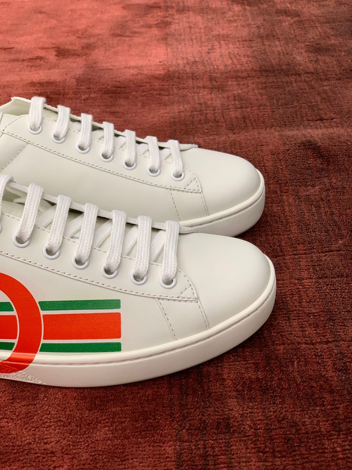 Sneakers & Shoes