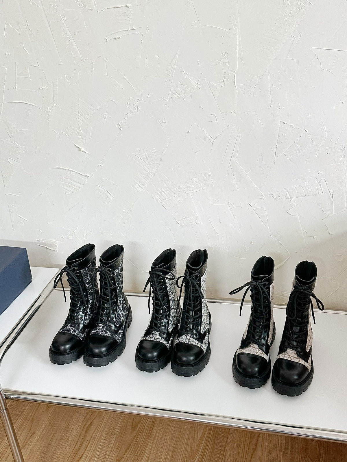 D-UNIT ANKLE BOOT BLACK CALFSKIN WITH CANNAGE TWEED