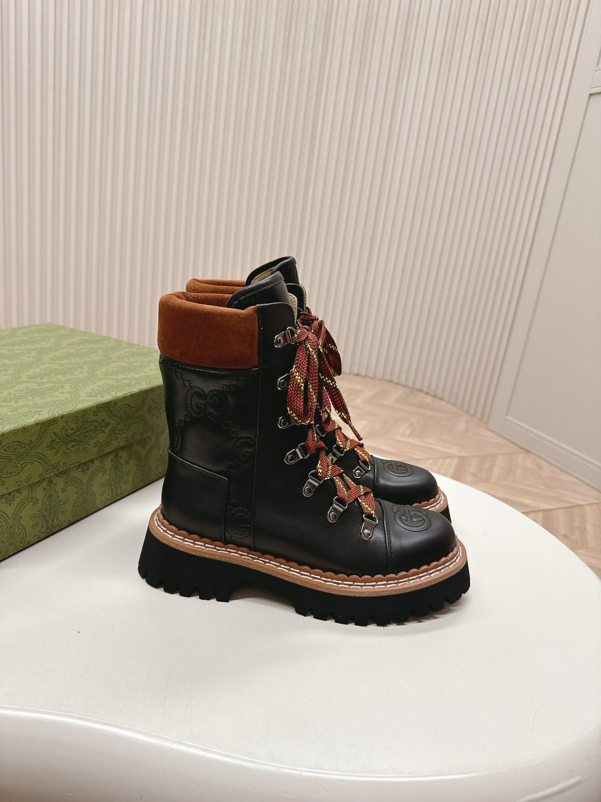MARTIN ANKLE BOOTS IN BLACK EMBOSSED CALFSKIN MIX BROWN SUEDE