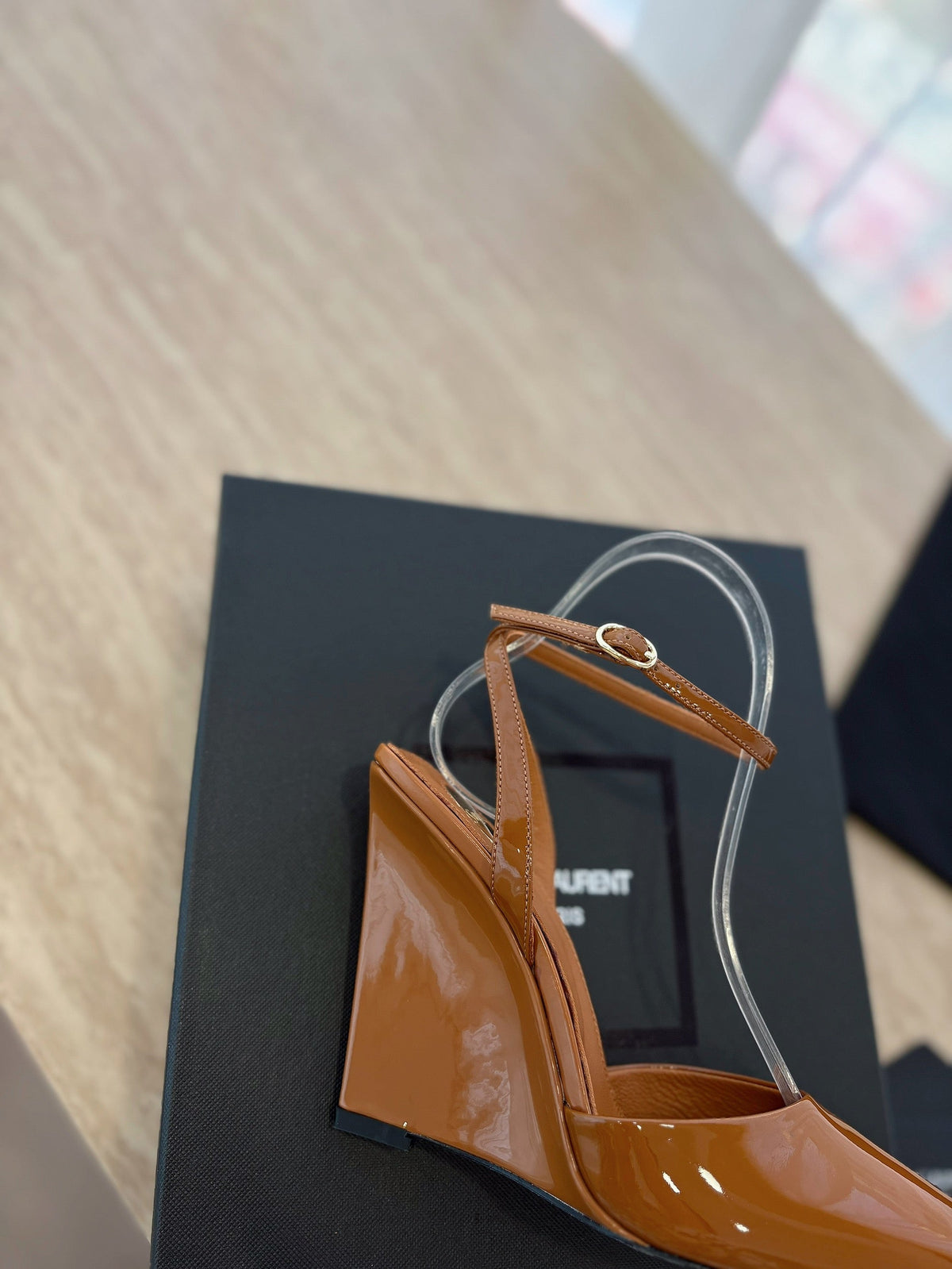 LA SCANDALE HIGH 10 CM WEDGE SANDALS IN BRONZE BROWN PATENT LEATHER