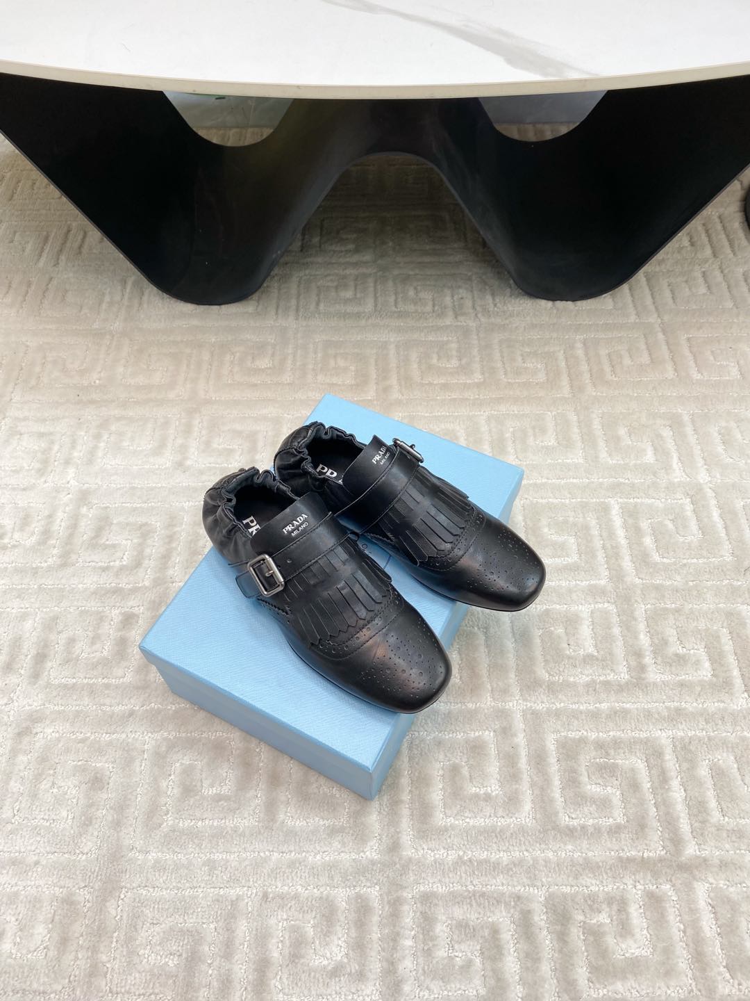 TASSEL LOAFERS IN BLACK LAMBSKIN