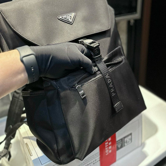 TRIANGLE LOGO BACKPACK 41 IN BLACK RE-NYLON FABRIC
