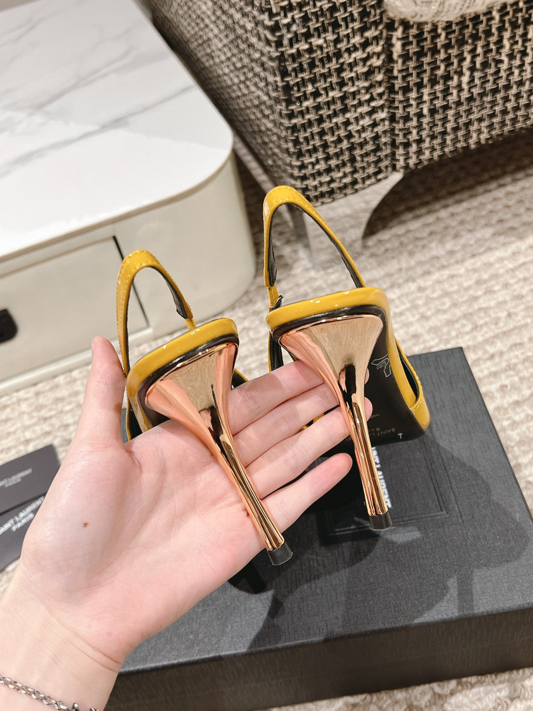 DUNE HIGH 10 CM SLINGBACK PUMPS IN CLASSIC YELLOW PATENT LEATHER WITH CRYSTAL