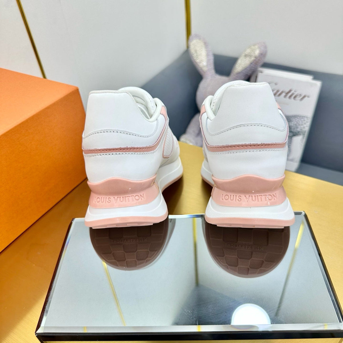 NEO RUN AWAY SNEAKER IN WHITE MIX PEACH PINK CALFSKIN
