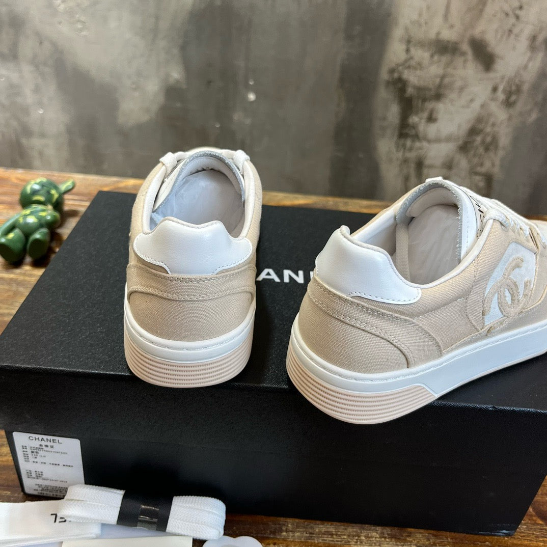 CHA Sneakers