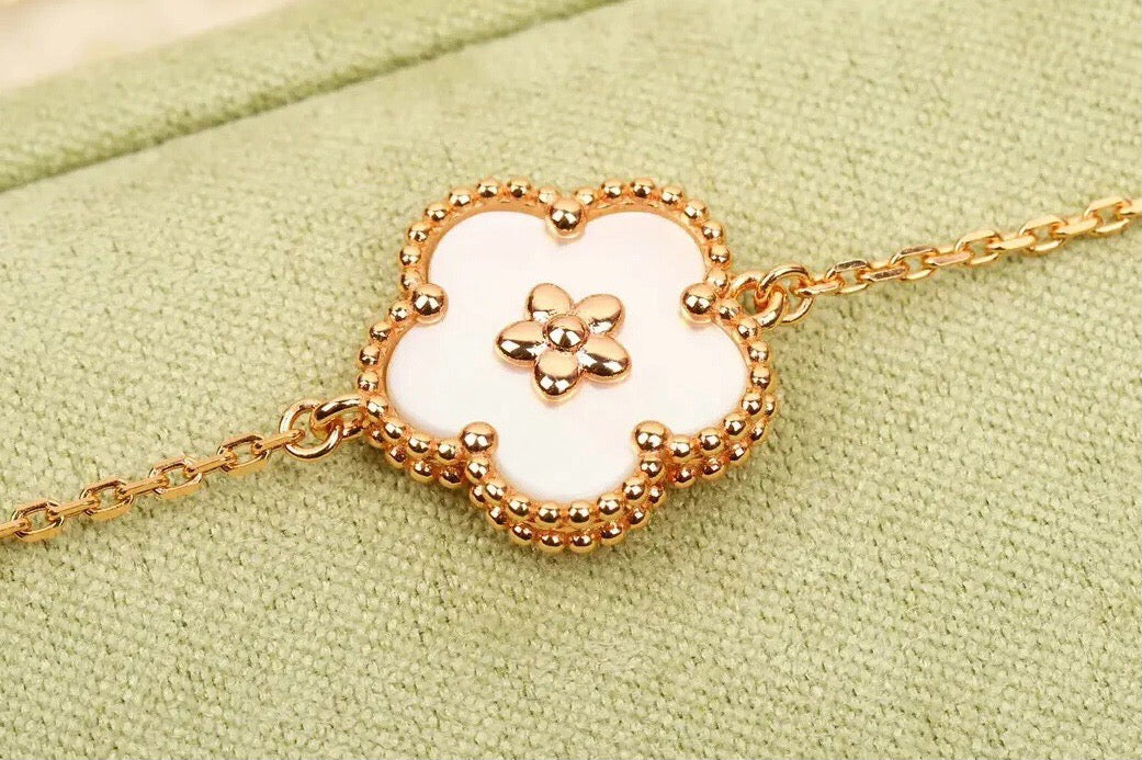 VCA Bracelet