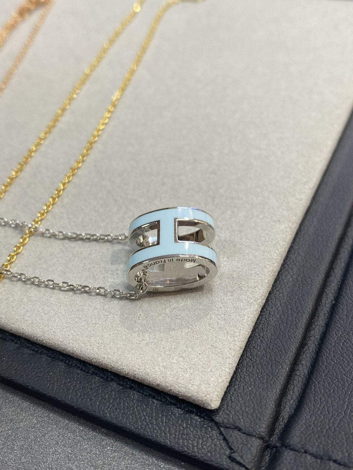 NECKLACE POP H LIGHT BLUE