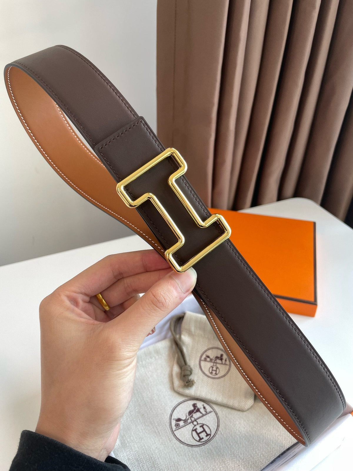 H TONIGHT BELT 38MM GOLD BUCKLE CHESTNUTE GRAPHITE LEATHER