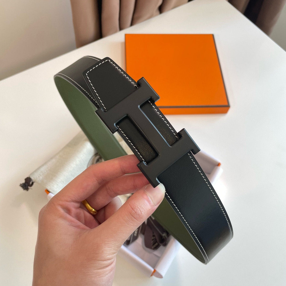 H CONTANCE BELT 38MM BLACK BUCKLE GREEN BLACK LEATHER
