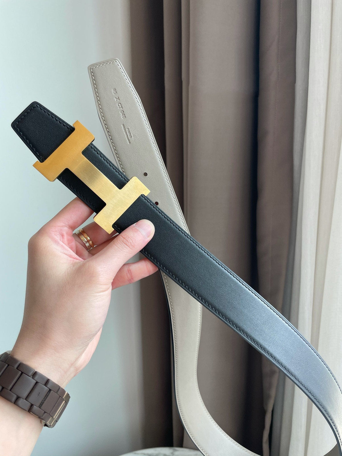 H CONTANCE BELT 38MM GOLD BUCKLE GREY BLACK LEATHER