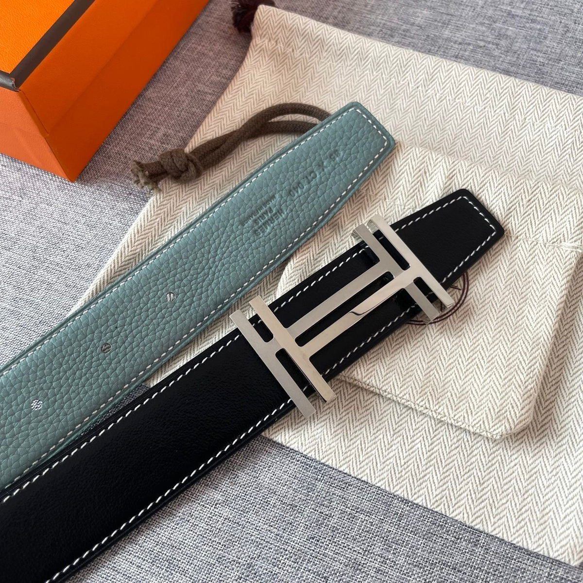 DOUBLE H REVERSIBLE BELT 32MM SILVER BUCKLE BLACK SKY BLUE LEATHER