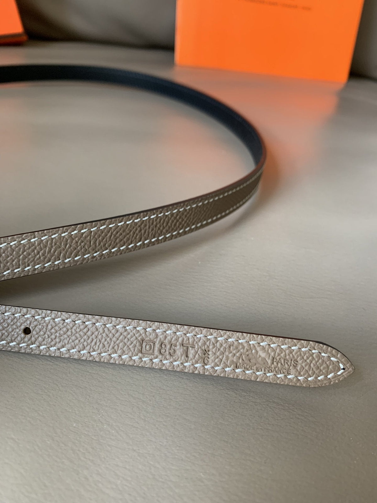 FOCUS BELT SILVER BUCKLE GREY AND BLACK REVERSIBLE LEATHER 1.3CM