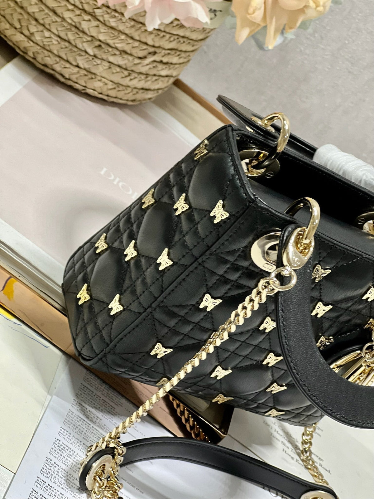MINI LADY 17 BUTTERFLY STUD BLACK LAMBSKIN