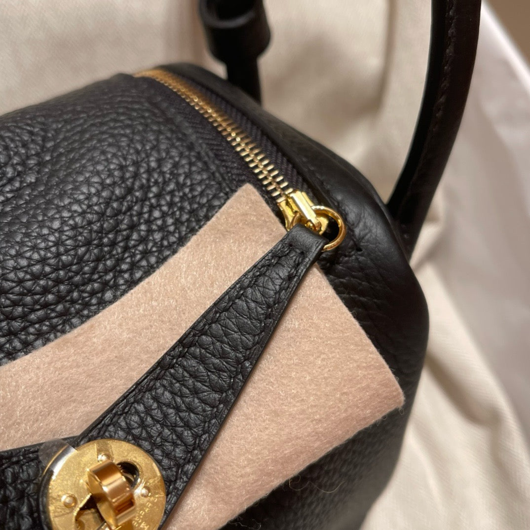 HERM Mini Lindy, 19cm, Noir, TC Skin