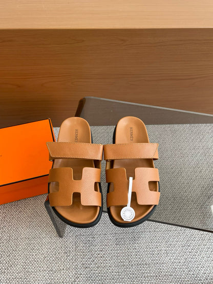 HERM Sandals