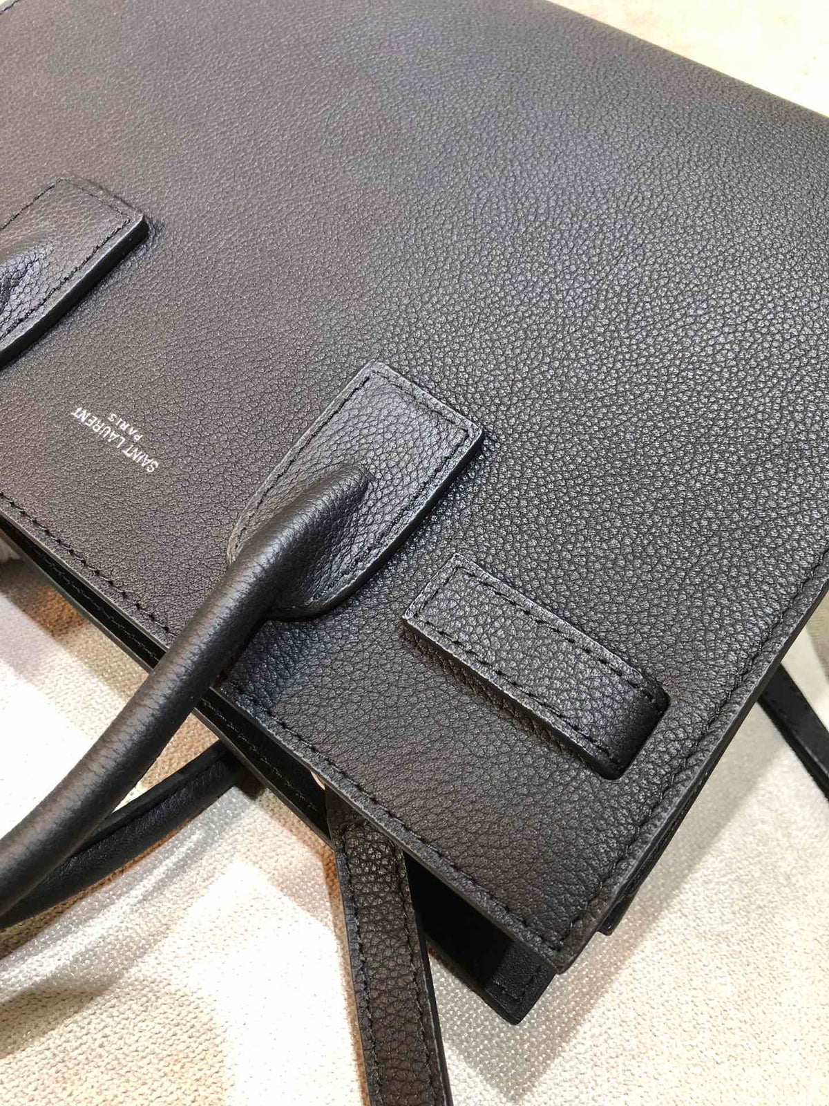 SAC DE 26 HANDBAG BLACK CALFSKIN