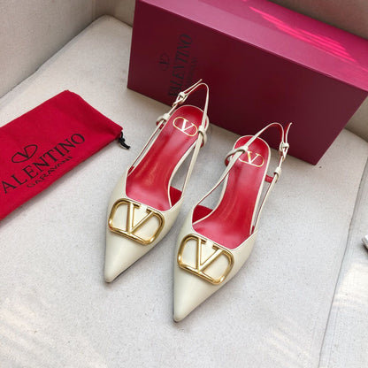 VLOGO SIGNATURE WHITE CREAM CALFSKIN HIGH SLINGBACK PUMP 4 CM