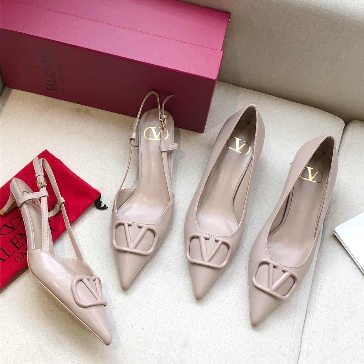 VLOGO SIGNATURE PALE PINK CALFSKIN HIGH SLINGBACK PUMP 4 CM