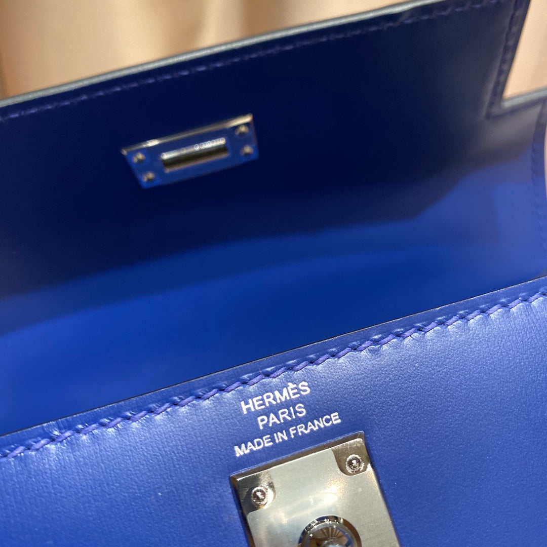 KELLY MINI 20 BAG IN NAVY BLUE SMOOTH CALFSKIN WITH SILVER HARDWARE