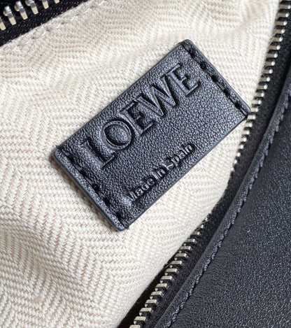 MEDIUM 29 PUZZLE BAG IN BLACK SOFT GRAINED CALFSKIN