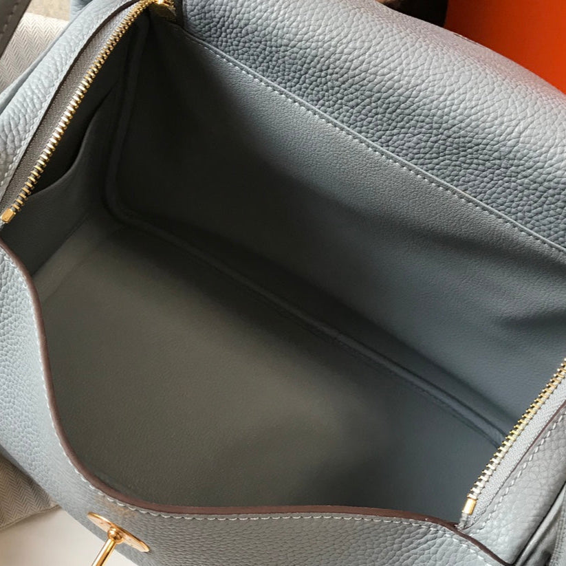 HM LINDY 30 BAG IN NEPAL BLUE CALFSKIN GOLD HARDWARE