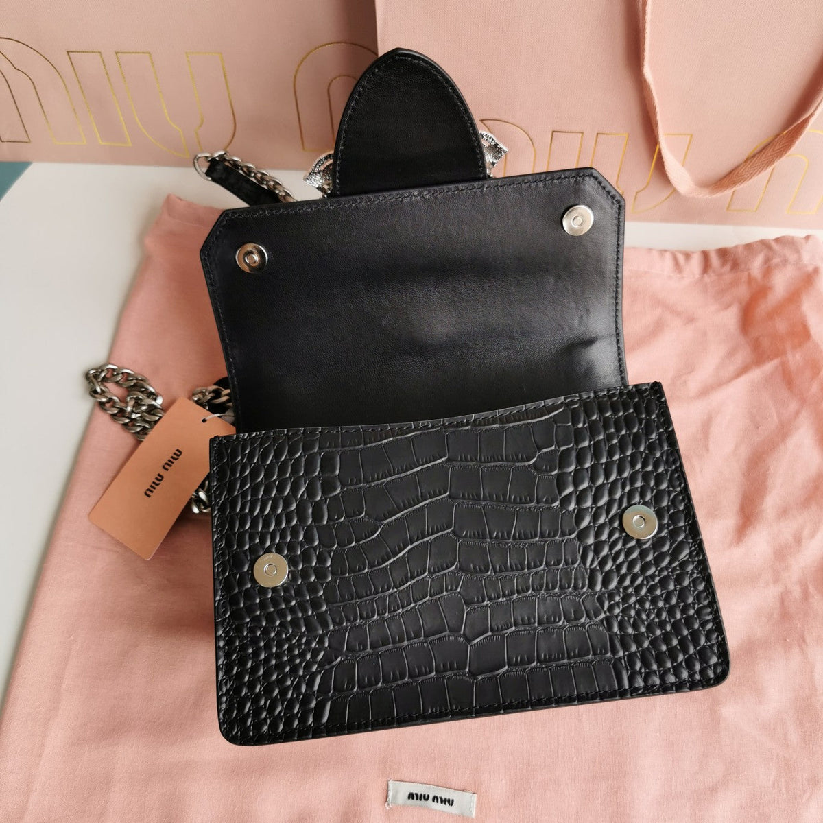 LADY 20 HANDBAG IN CROCODILE PATTERN BLACK CALFSKIN