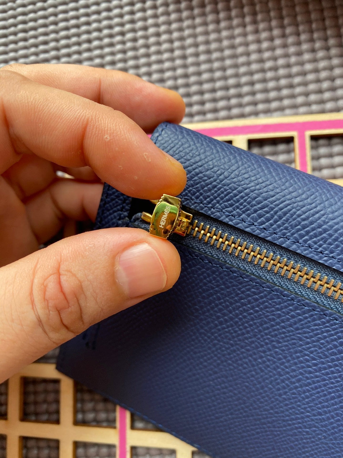HM Kelly Pocket 13.5 Blue Epsom Ghw