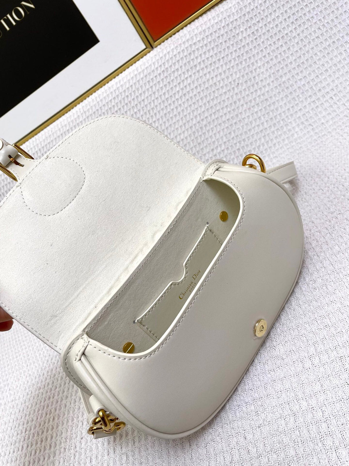 MINI BOBBY EAST-WEST 20 BAG IN WHITE CALFSKIN