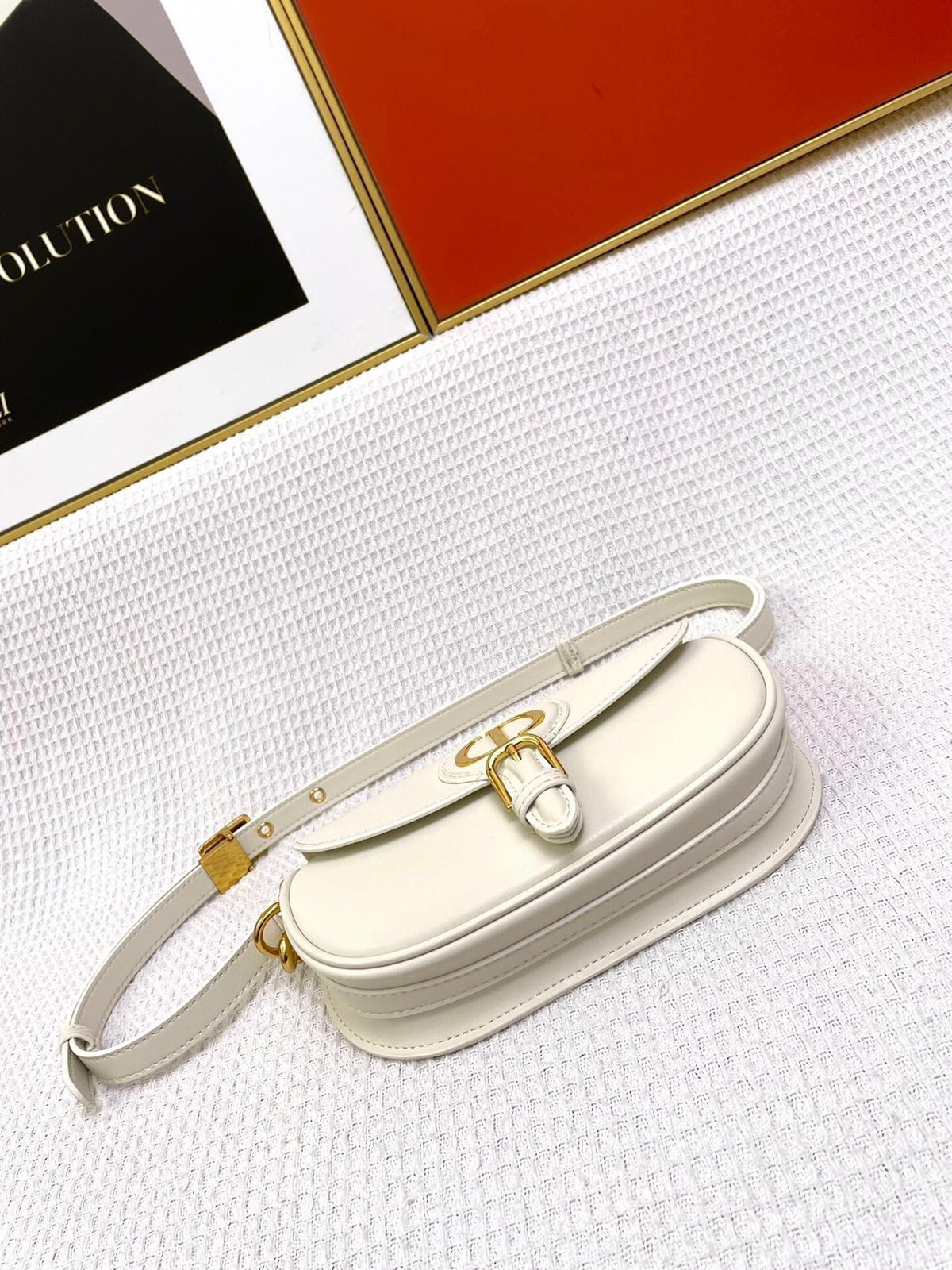 MINI BOBBY EAST-WEST 20 BAG IN WHITE CALFSKIN