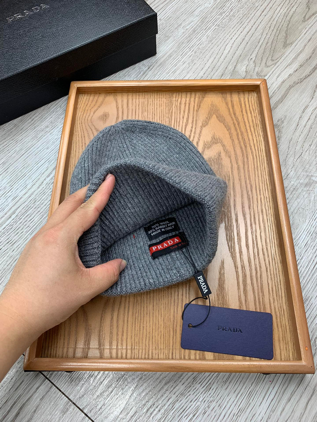 BEANIE HAT IN RHINO GRAY WOOL 431361