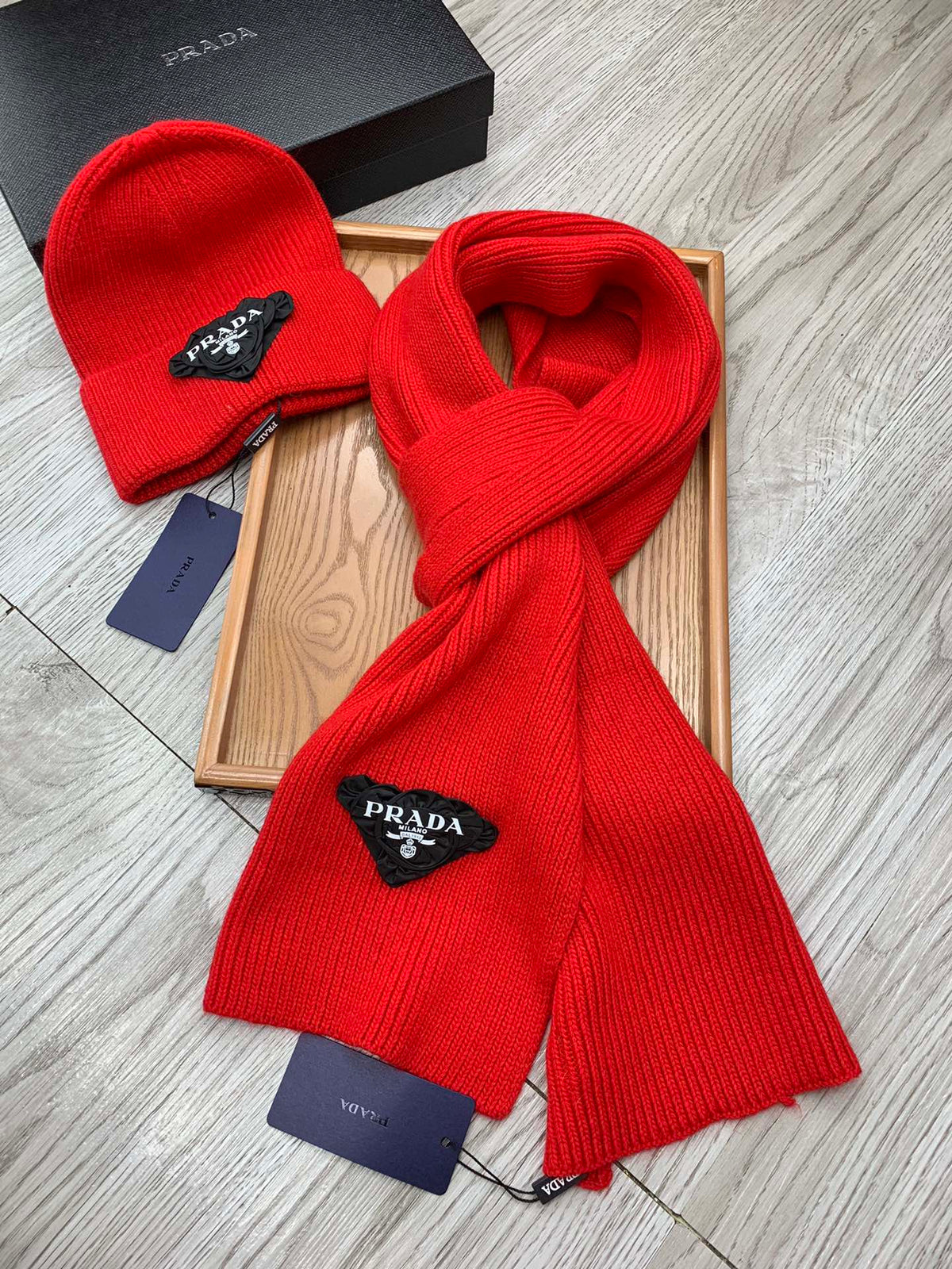 SET SCARF AND HAT IN CHERRY RED WOOL AND RABBIT FUR 386076