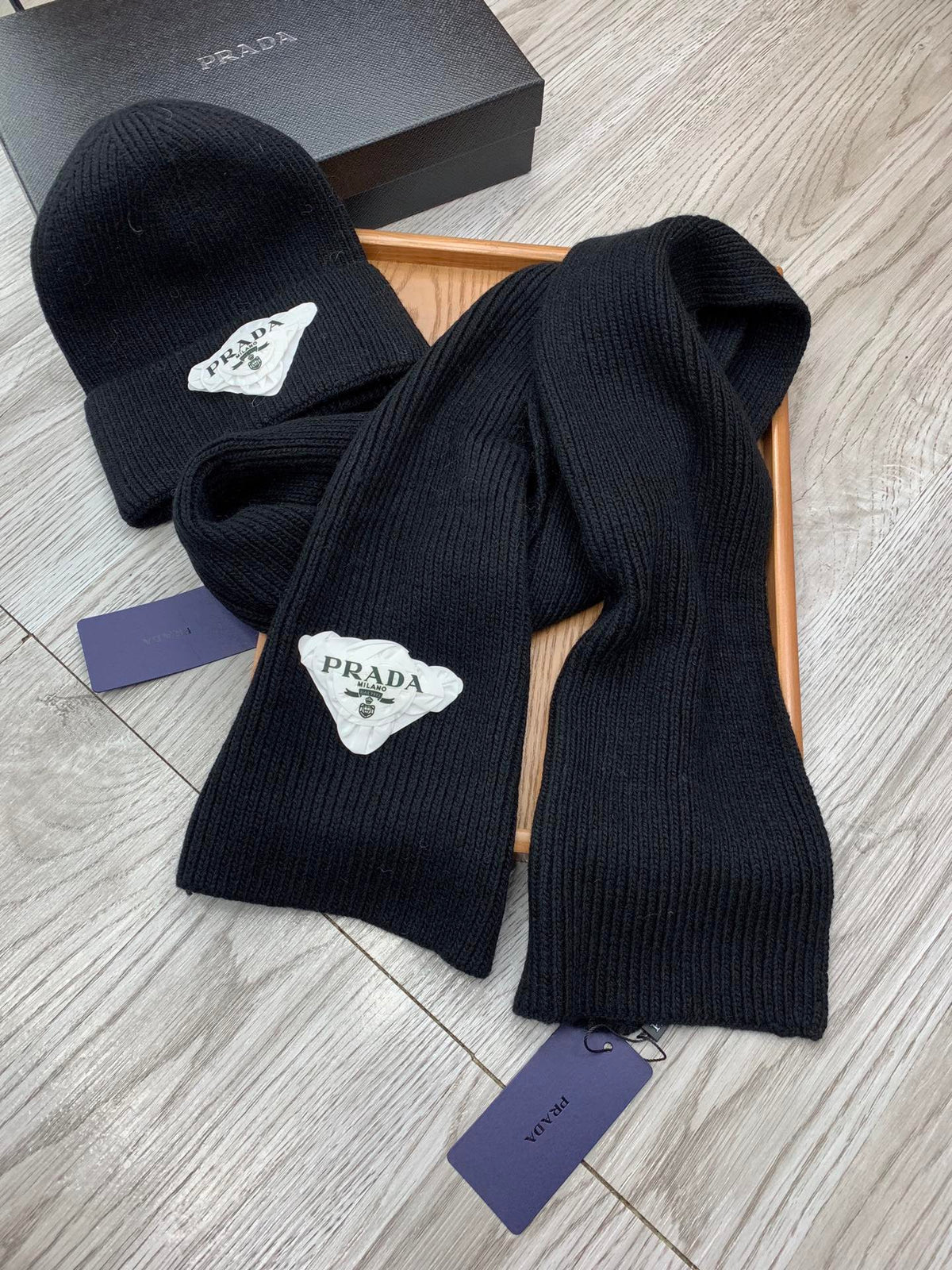SET SCARF AND HAT IN BLACK WOOL AND RABBIT FUR 386077