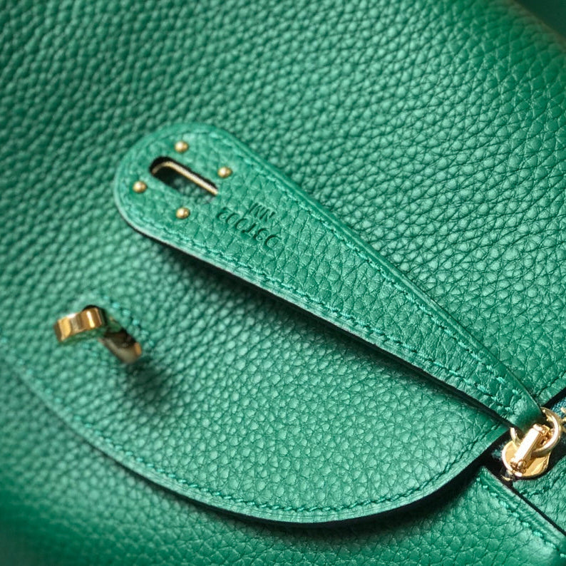 HM LINDY 30 BAG IN OCEAN GREEN CALFSKIN GOLD HARDWARE