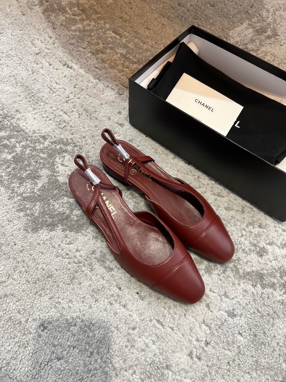 SLINGBACKS WINE RED CALFSKIN