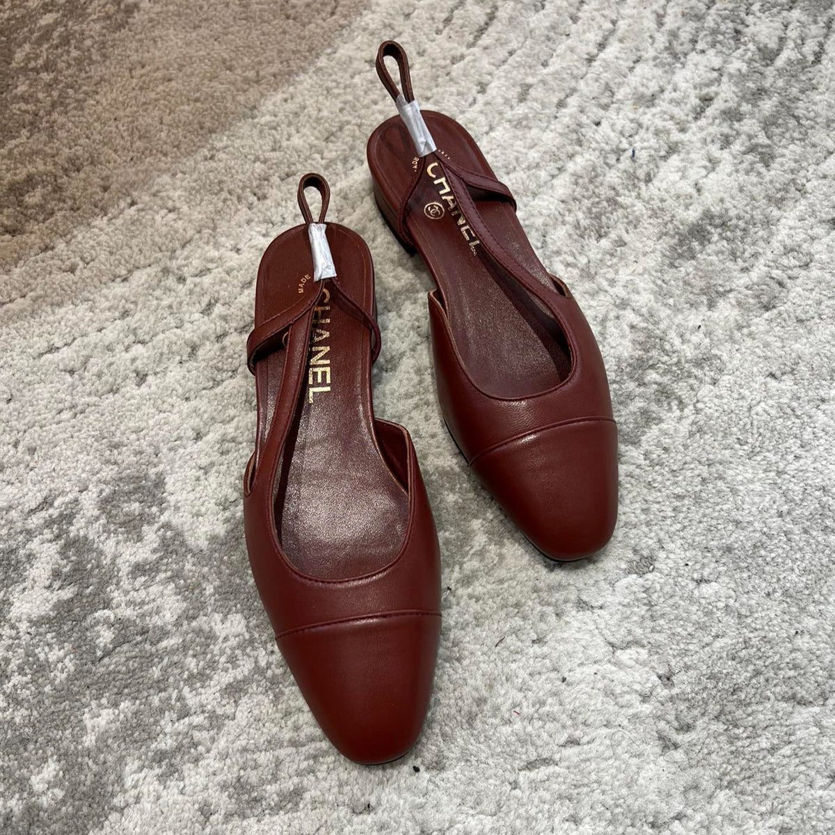 SLINGBACKS WINE RED CALFSKIN