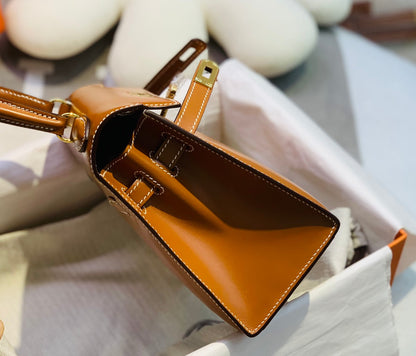 KELLY MINI 20 BAG IN BRONZE BROWN SMOOTH CALFSKIN WITH GOLD HARDWARE