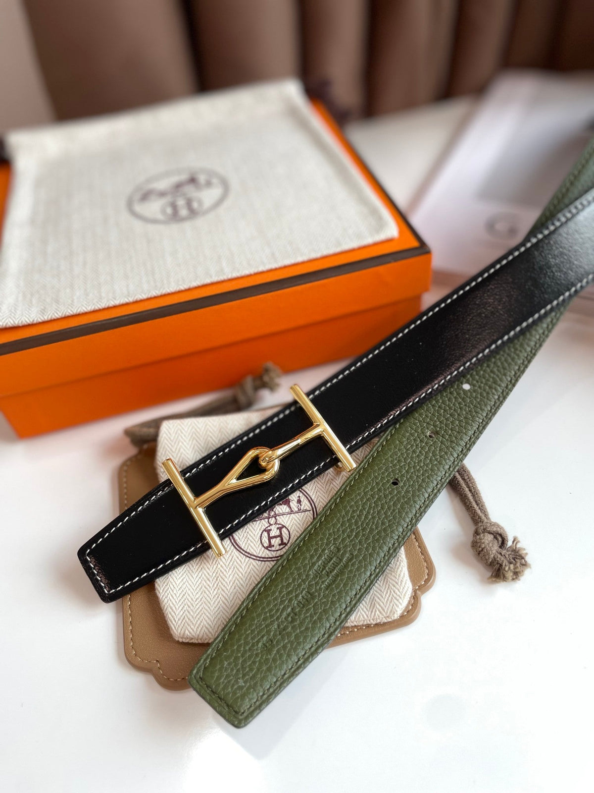 JUMBO BELT GOLD BUCKLE & REVERSIBLE OLIVE GREEN AND BLACK LEATHER STRAP 32MM